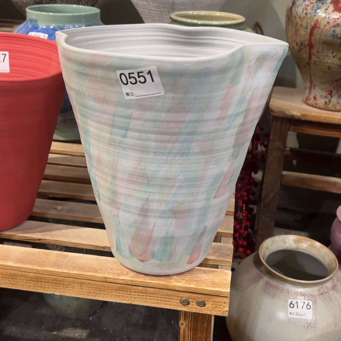 瓷片0551已经打孔高28口23