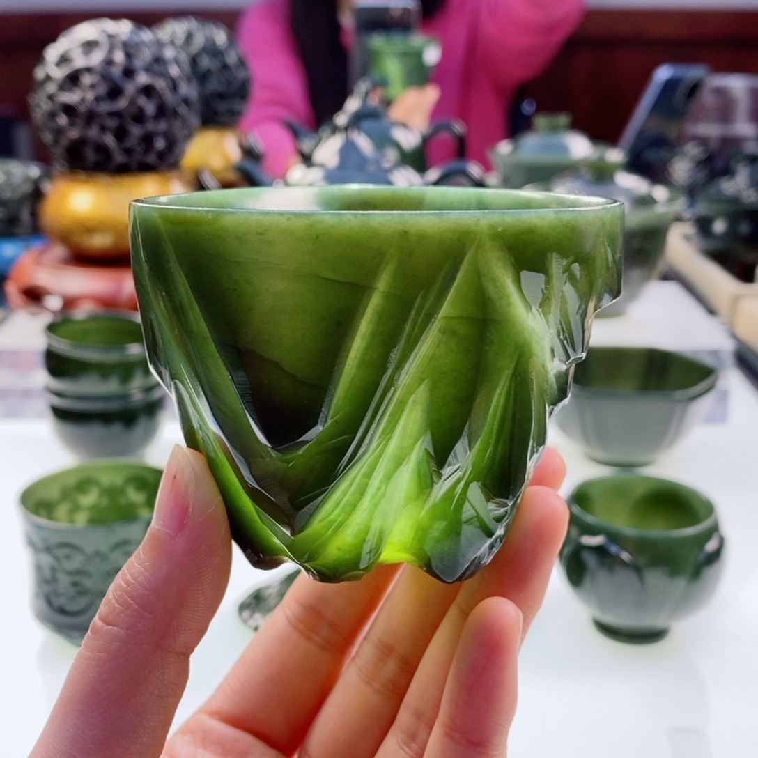 和田玉（青玉）挂件未镶嵌微瑕