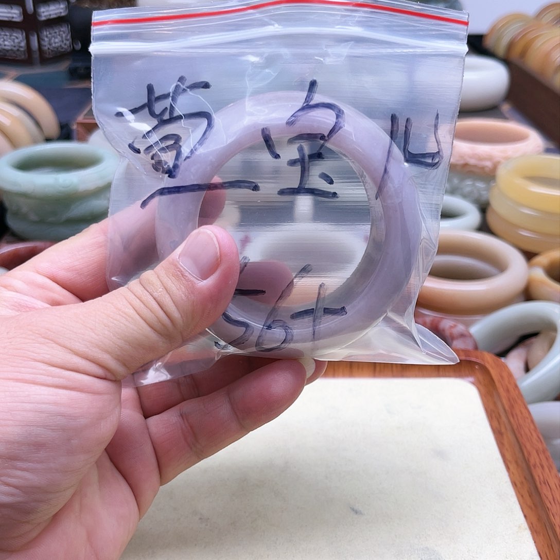 石英质玉手镯未镶嵌萱*儿