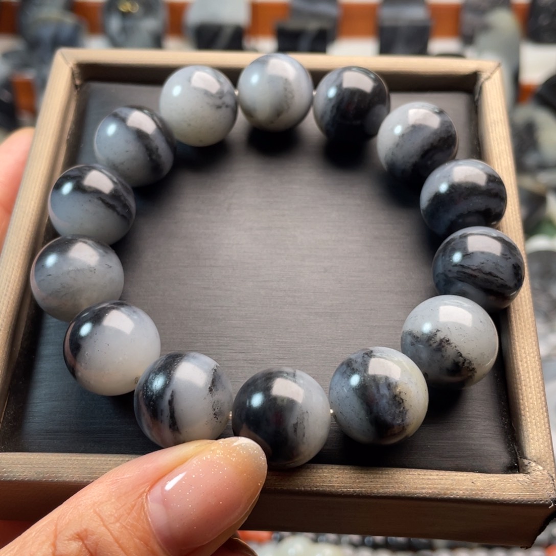 和田玉手串未镶嵌