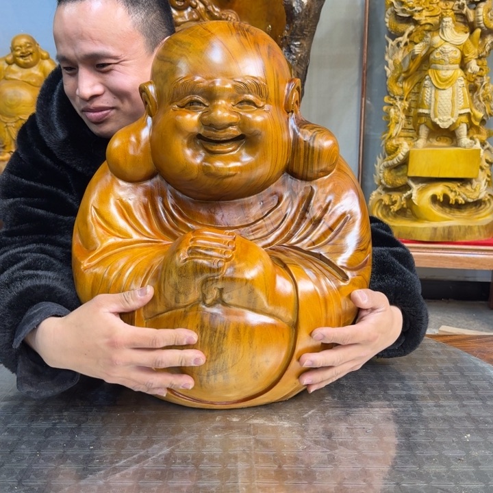 香樟木H****…长40厘米高50厘米