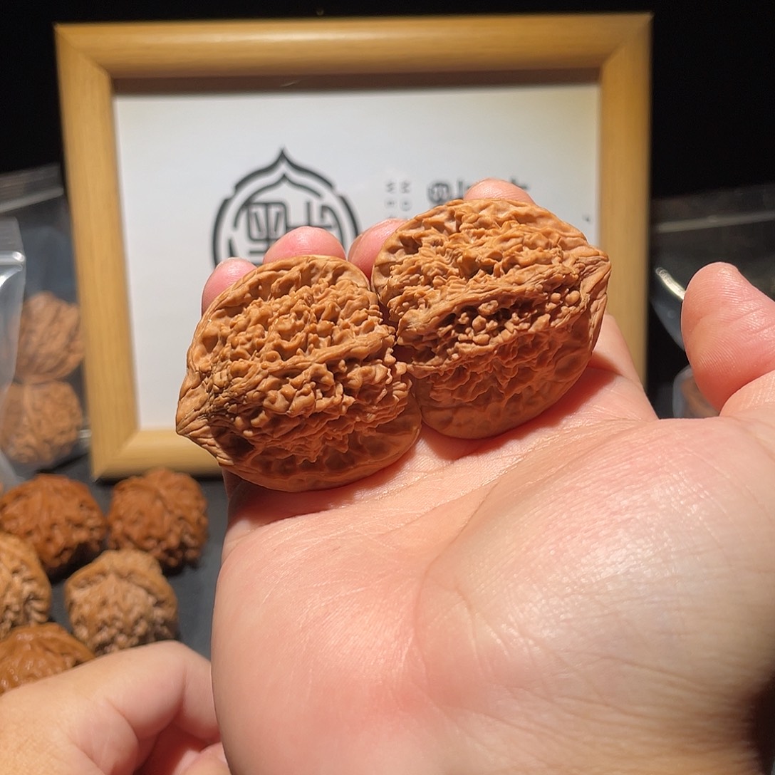 文玩核桃把件43全品满天星