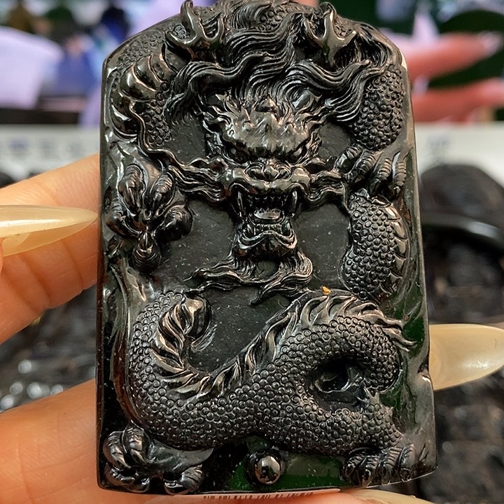 翡翠吊坠(不含链)未镶嵌011