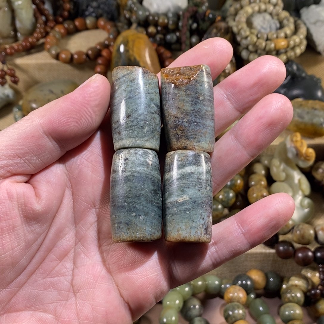 岫岩河磨玉（透闪石质玉）未镶嵌挂件