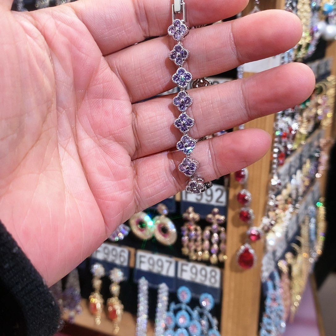 【闪购商品】纯铜925银锆石