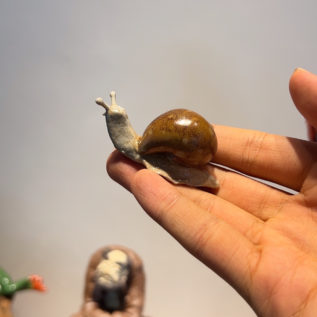 稂蜗牛作品一物一件纯手工陶瓷
