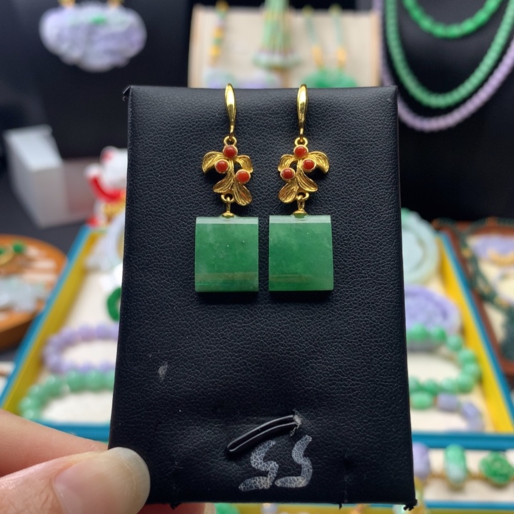 翡翠未镶嵌耳坠翡翠耳环