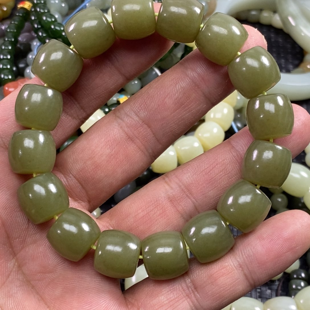 和田玉手链未镶嵌