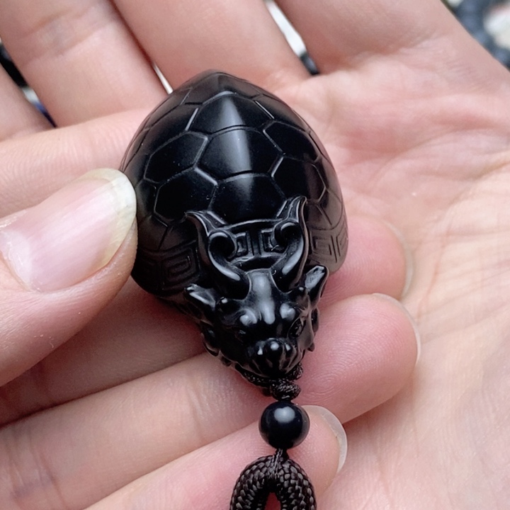 未镶嵌手链和田玉（墨玉）龙龟48.5克