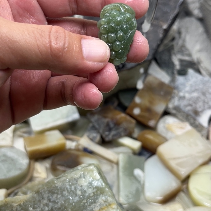 和田玉（白玉）未镶嵌吊坠(不含链)