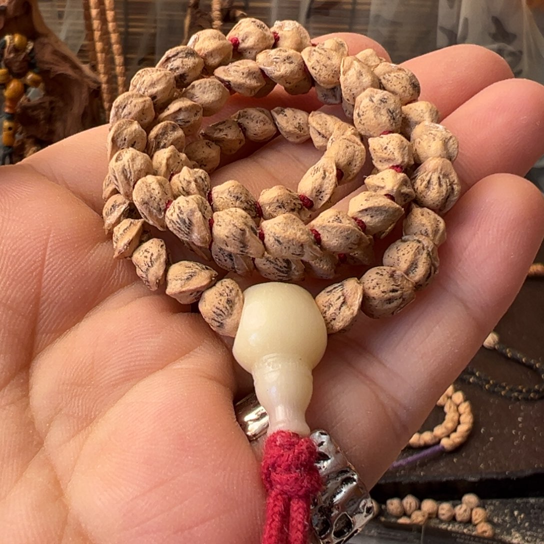 山***渊柏香籽/百香籽吊坠