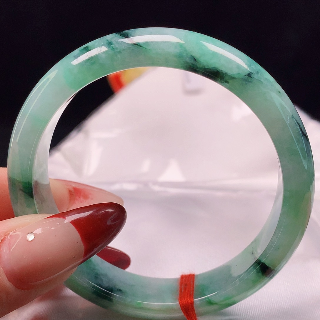 翡翠手镯未镶嵌天然翡翠9015