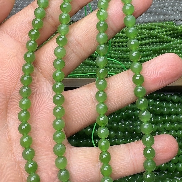 和田玉未镶嵌颈饰碧玉冰阳绿卡6