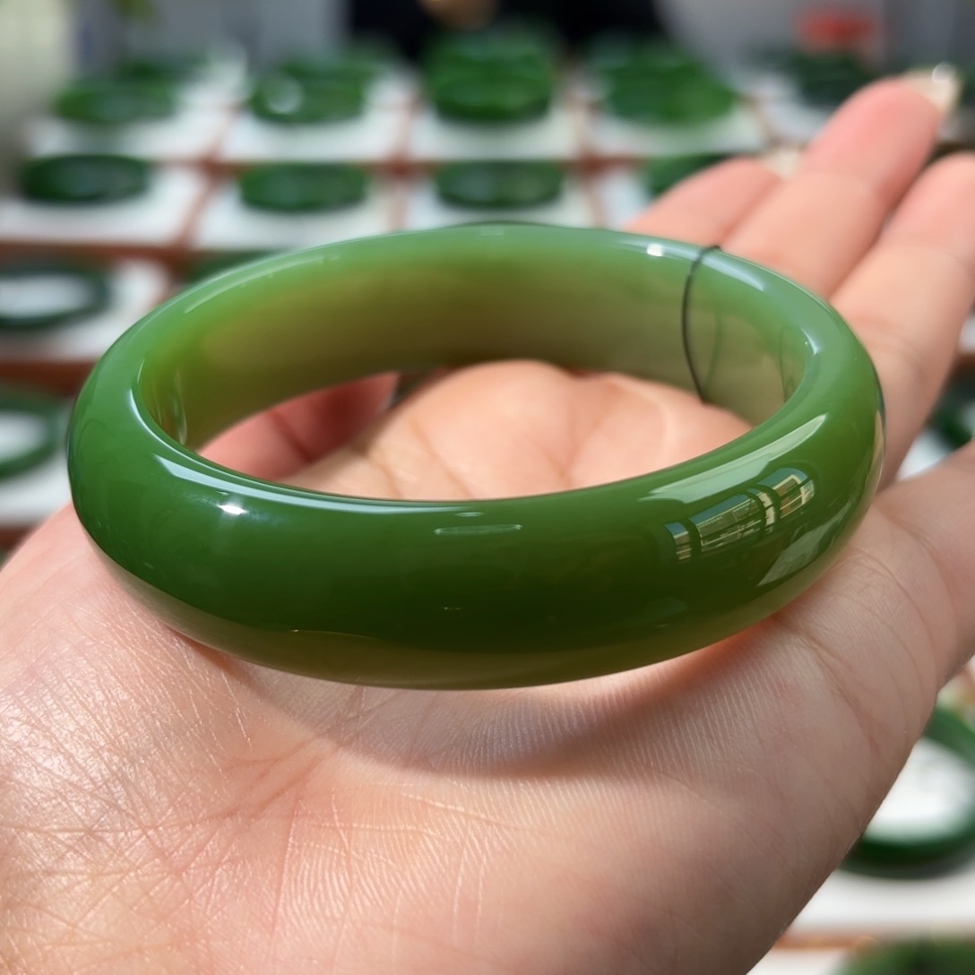 未镶嵌手镯和田玉5960