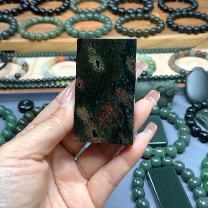 和田玉（青玉）未镶嵌颈饰钉*户