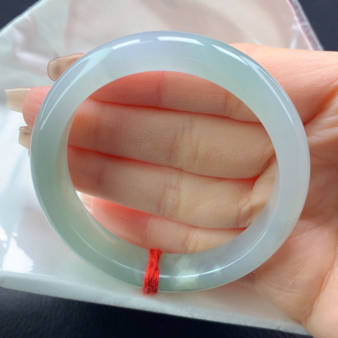 翡翠手镯未镶嵌（31号）