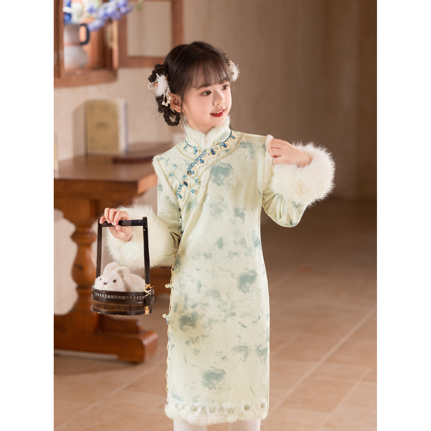 女童中国风旗袍冬装儿童旗袍浅蓝色加绒加厚秋冬拜年服大童洋气