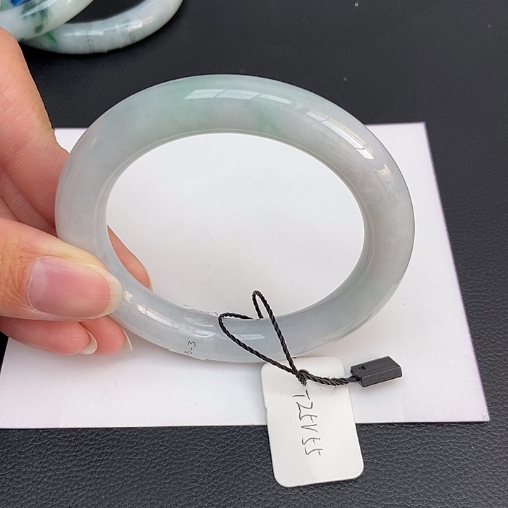 翡翠手镯未镶嵌重*55-56圆条