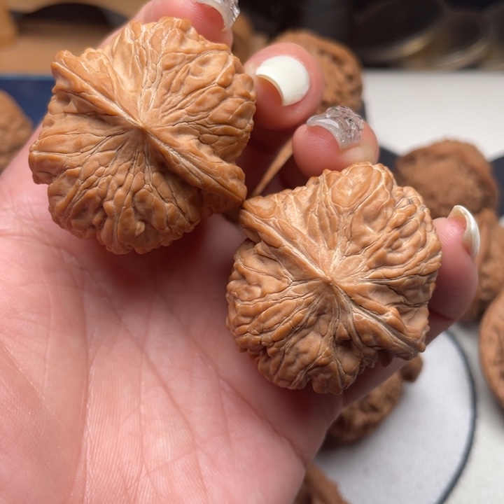 文玩核桃把件芭蕉扇38