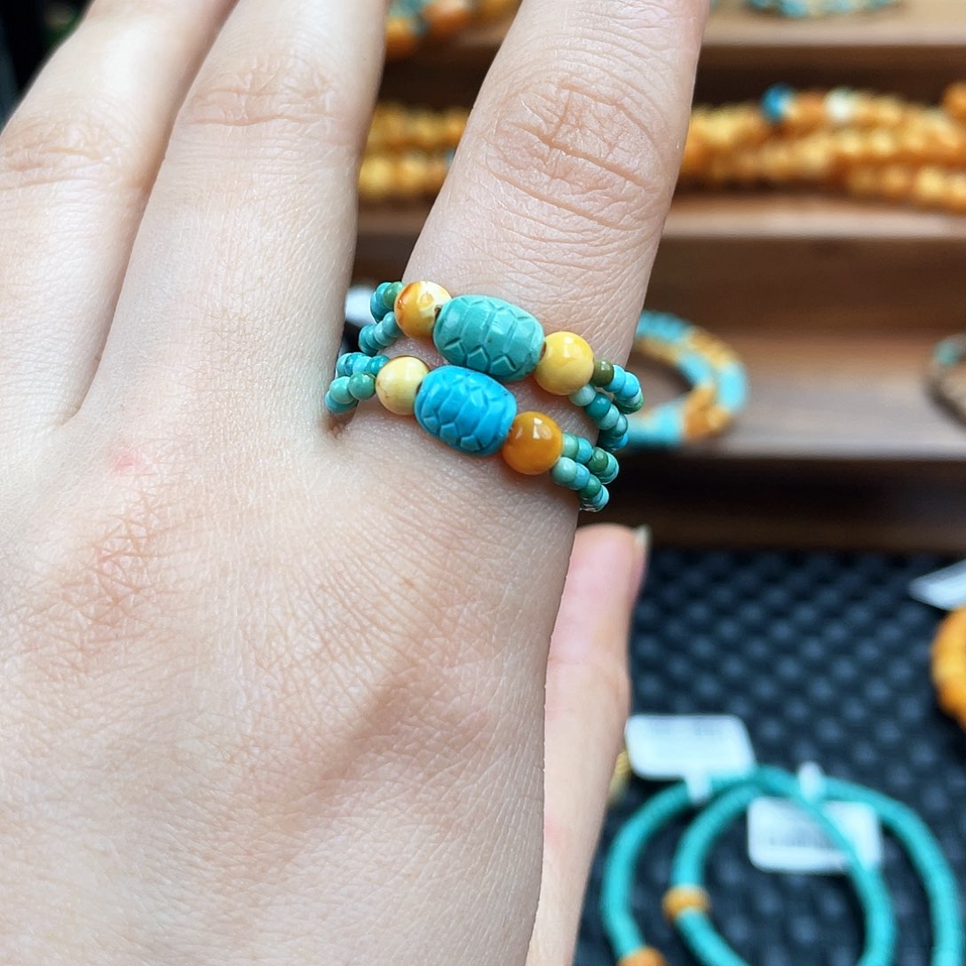 琥珀手链未镶嵌多样发其一