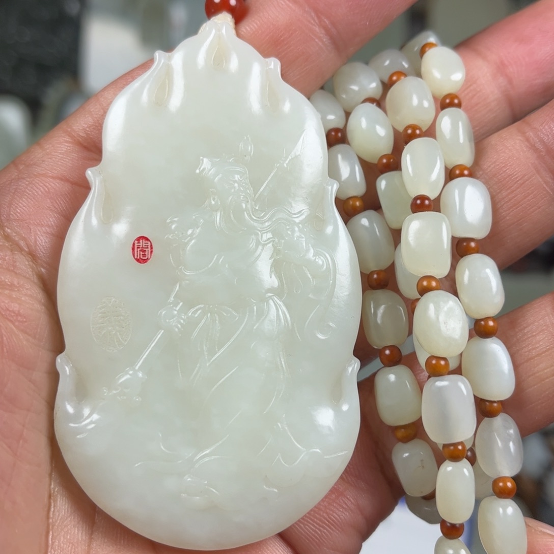 和田玉未镶嵌挂件