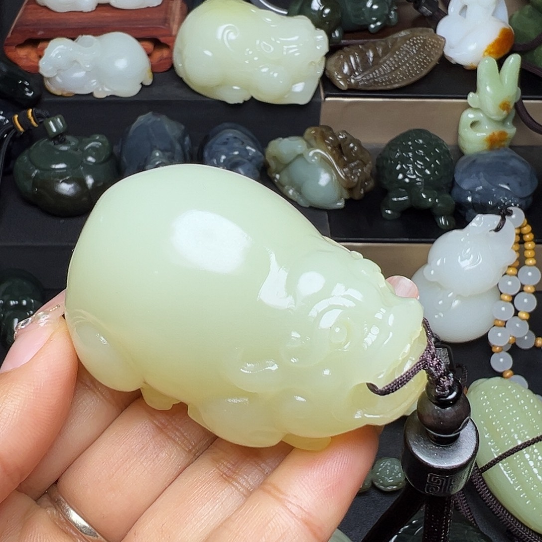 景***之软玉未镶嵌把件新疆天然精品料子