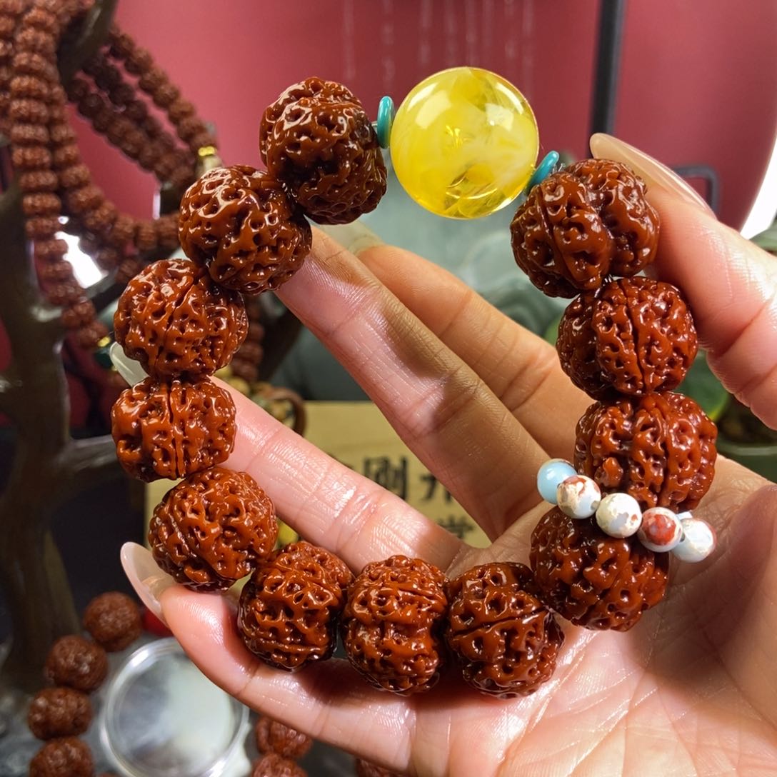 金刚菩提吊坠522。              