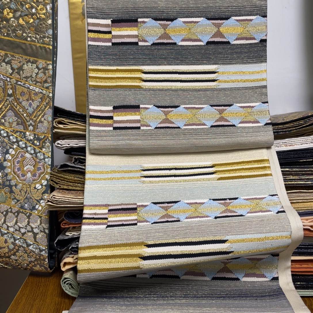 刺绣织锦技艺高超技艺