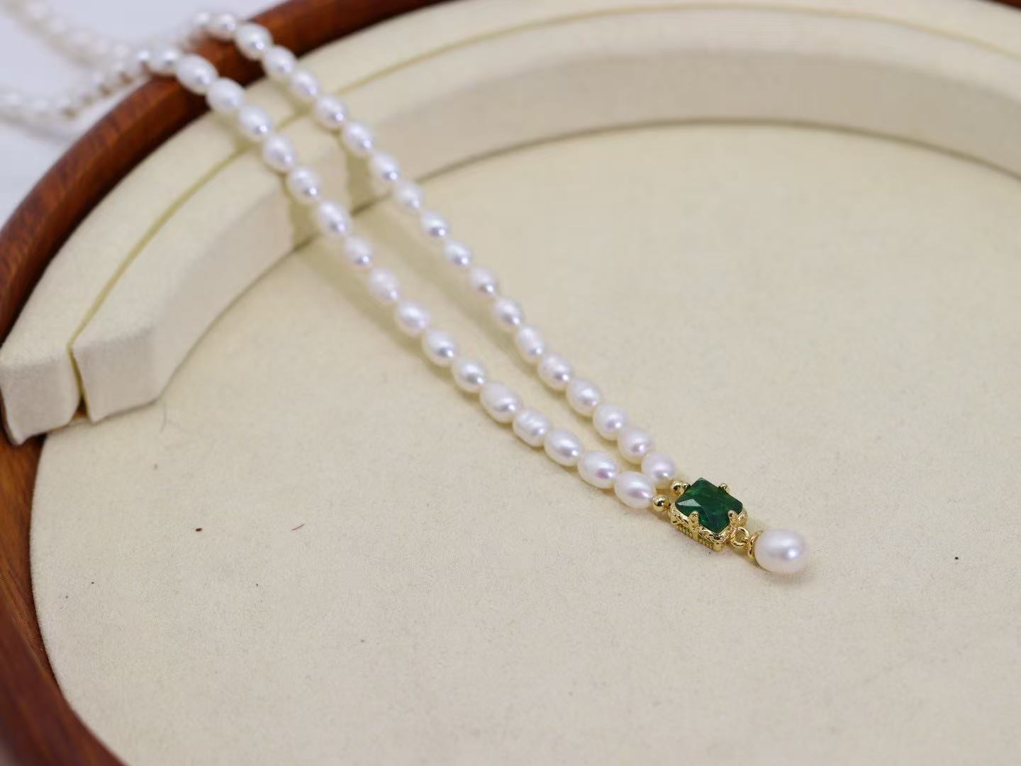 合金合成锆石项链 优雅气质月露方华白色项链