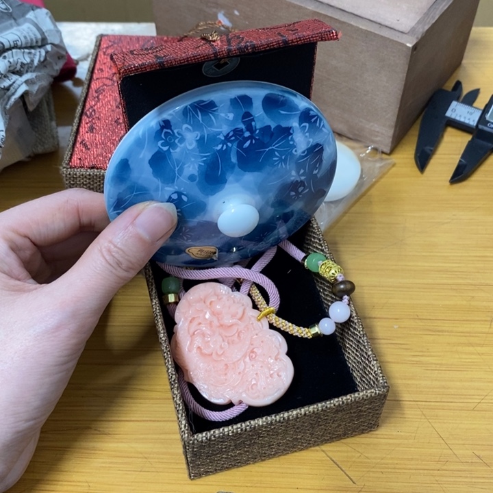 摆件中古工艺品一个瑕疵