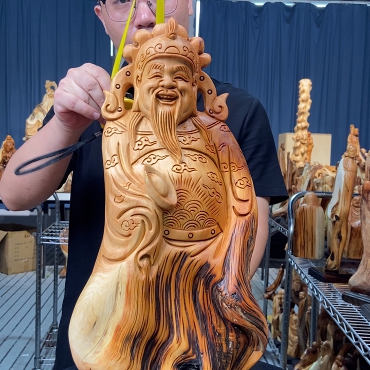 柏木（崖柏）随型摆件