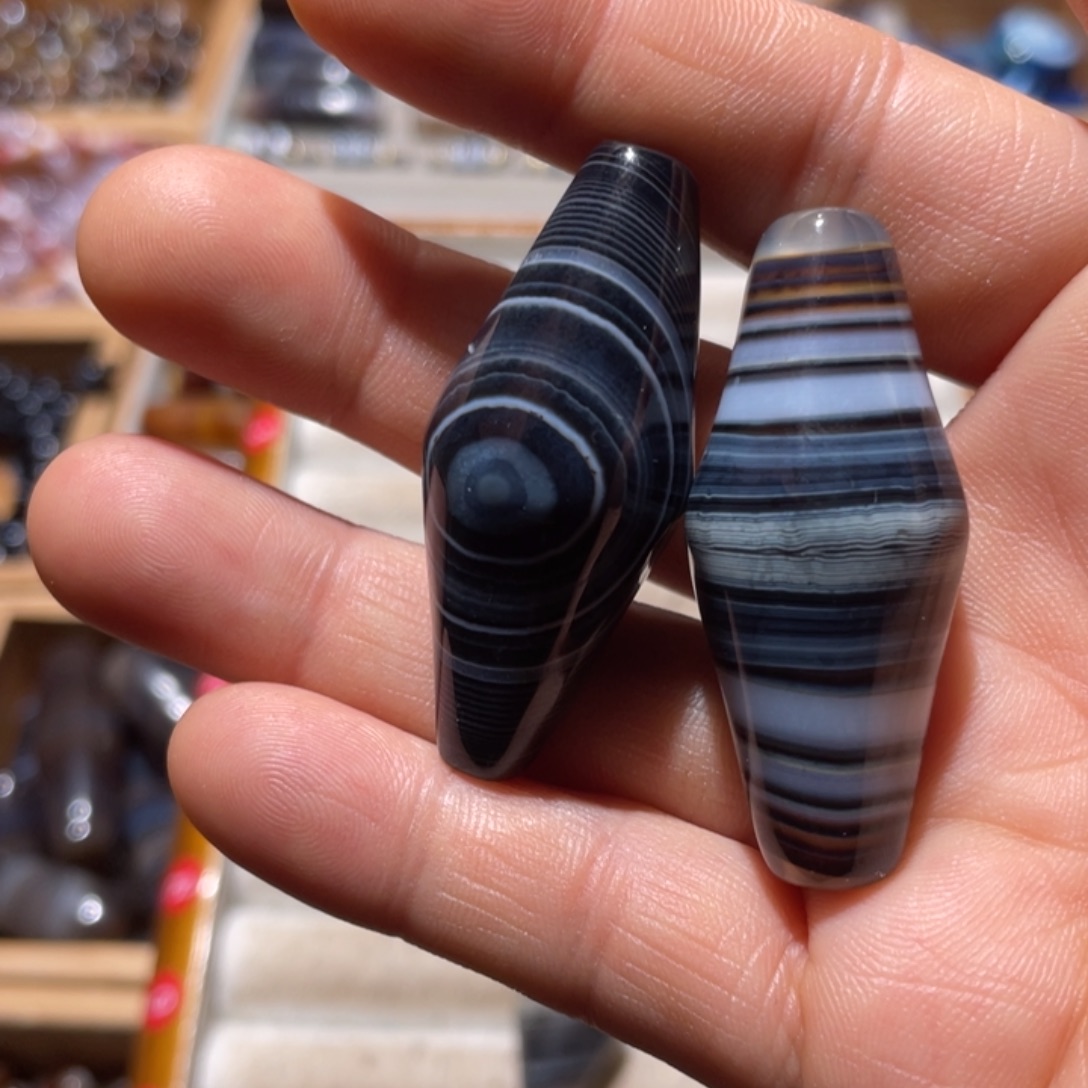 玛瑙/玉髓未镶嵌珠宝半成品
