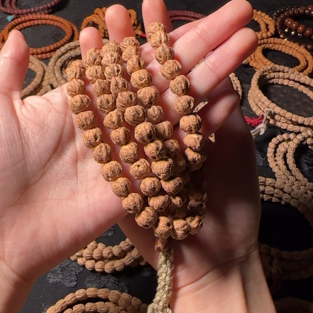 柏香籽/百香籽手串鹏*_