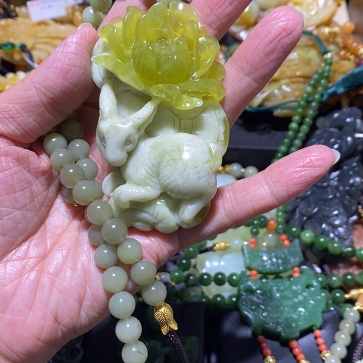 岫玉岫玉吊坠未镶嵌