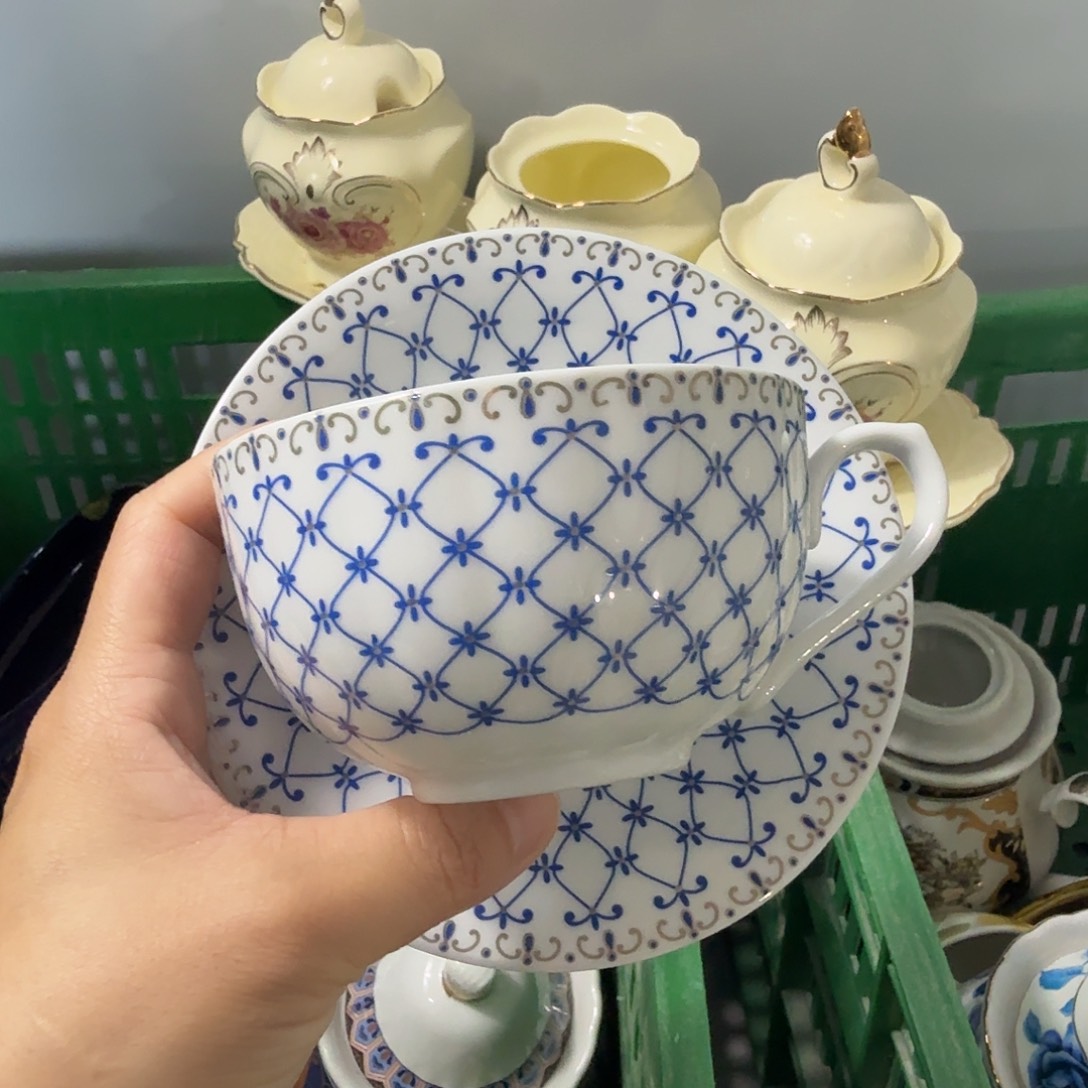 瓷片陶瓷2套……………………