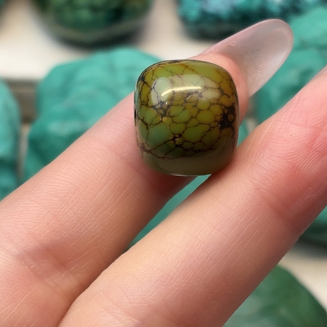 绿松石未镶嵌手串