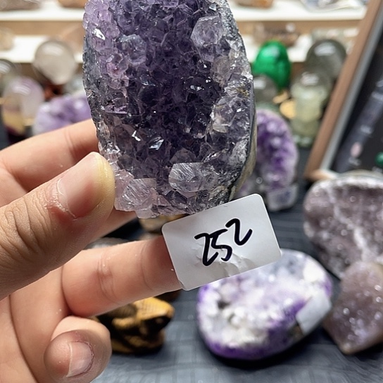 水晶未镶嵌大型摆件（非配饰）