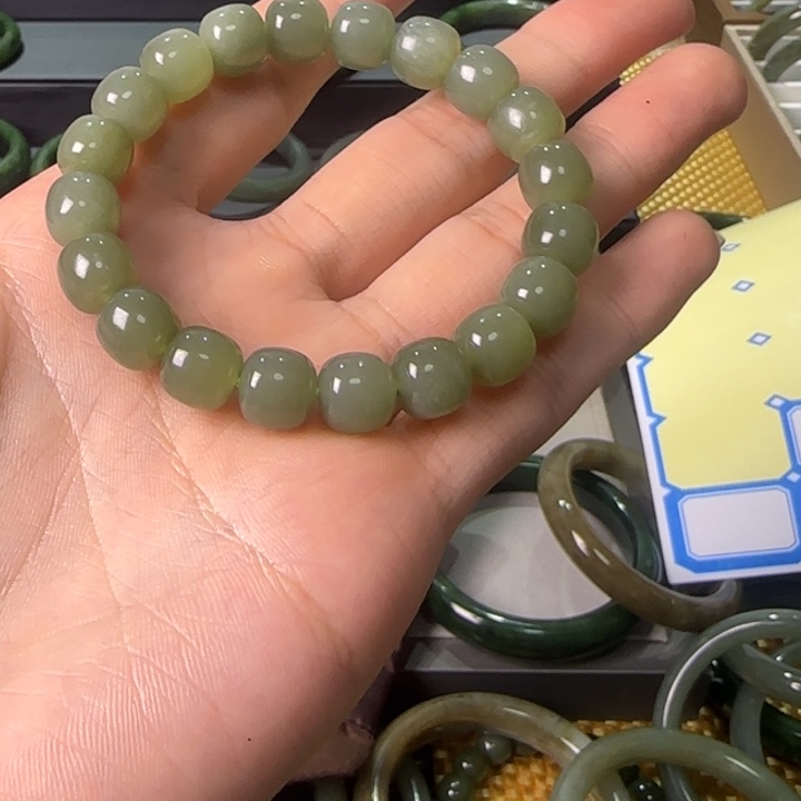 和田玉未镶嵌手链