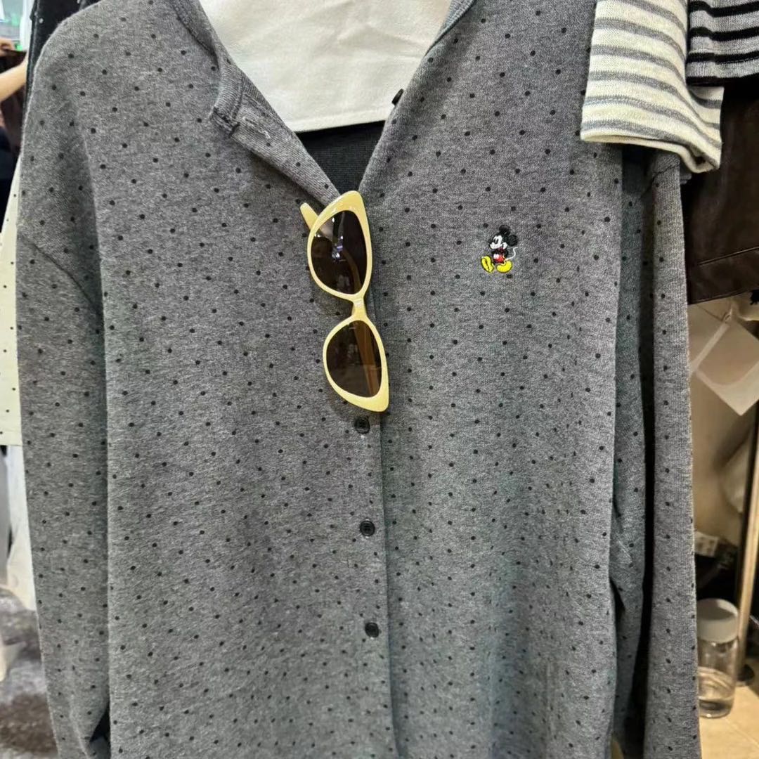 韩系！波点磨毛刺绣显瘦长袖针织小香风针织衫