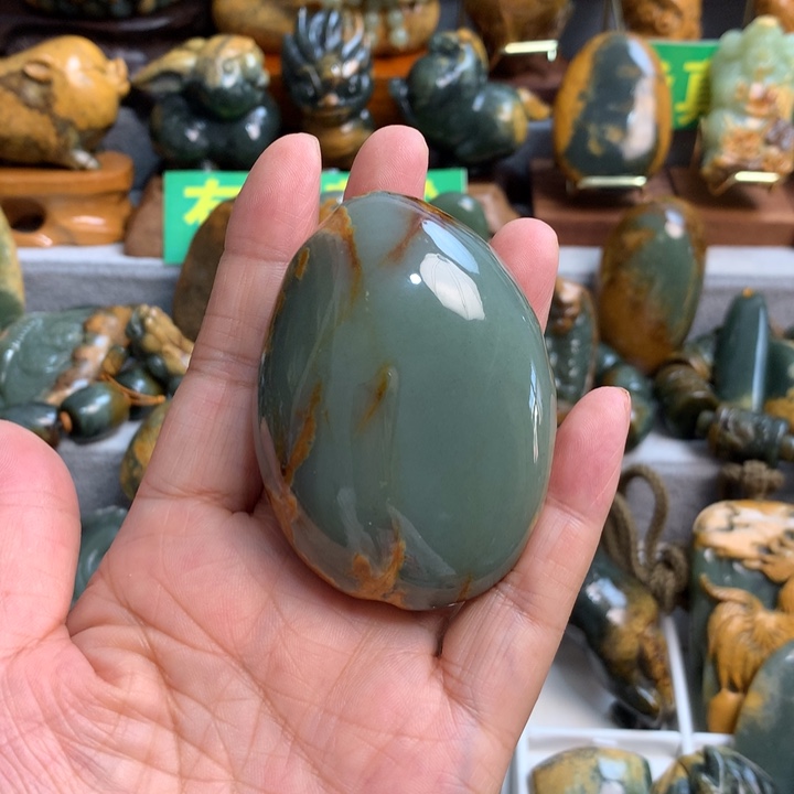 岫岩河磨玉（透闪石质玉）手把件未镶嵌^*^