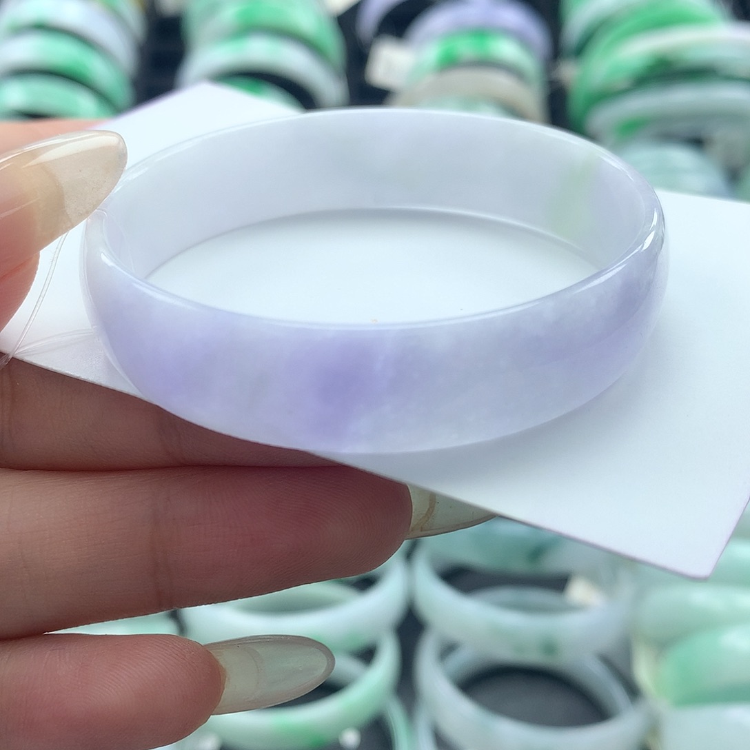 未镶嵌手镯翡翠公主