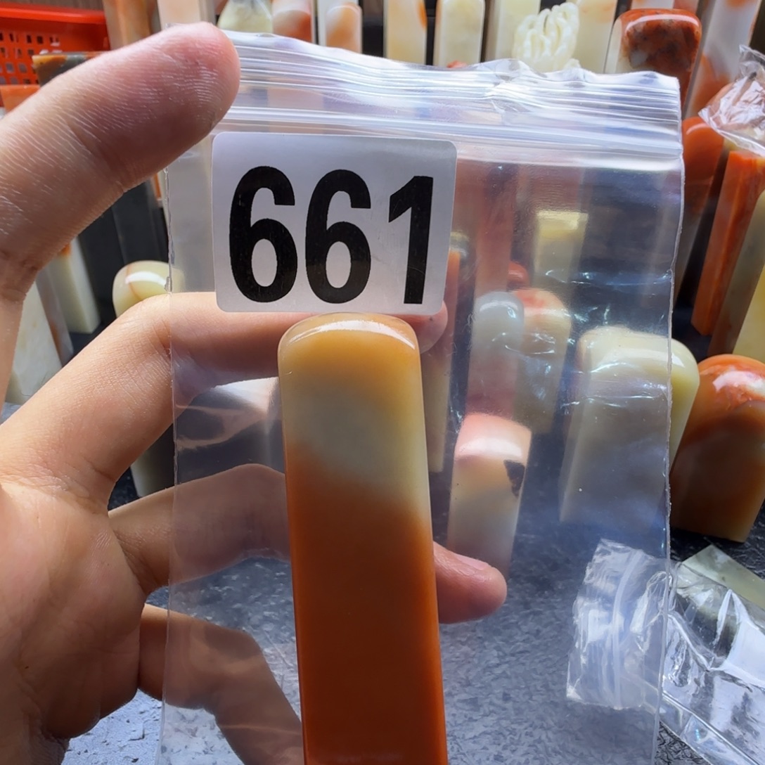 星****老挝石kkkkkkkkkkkkkkkkm