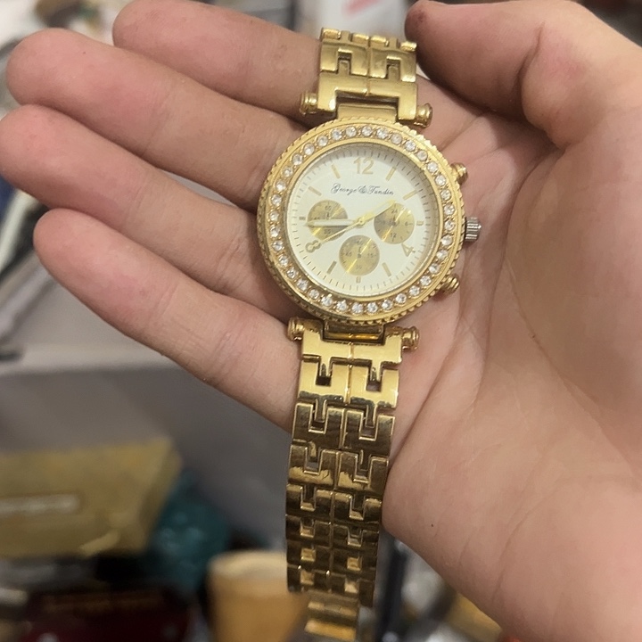(***华琉璃手工艺品日用百货手工艺品