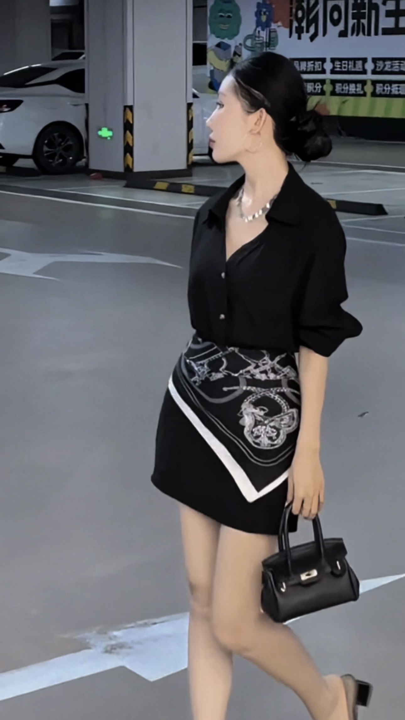 黑色套装显瘦气质时尚休闲百搭上衣+裙裤+丝巾三件套小众原创