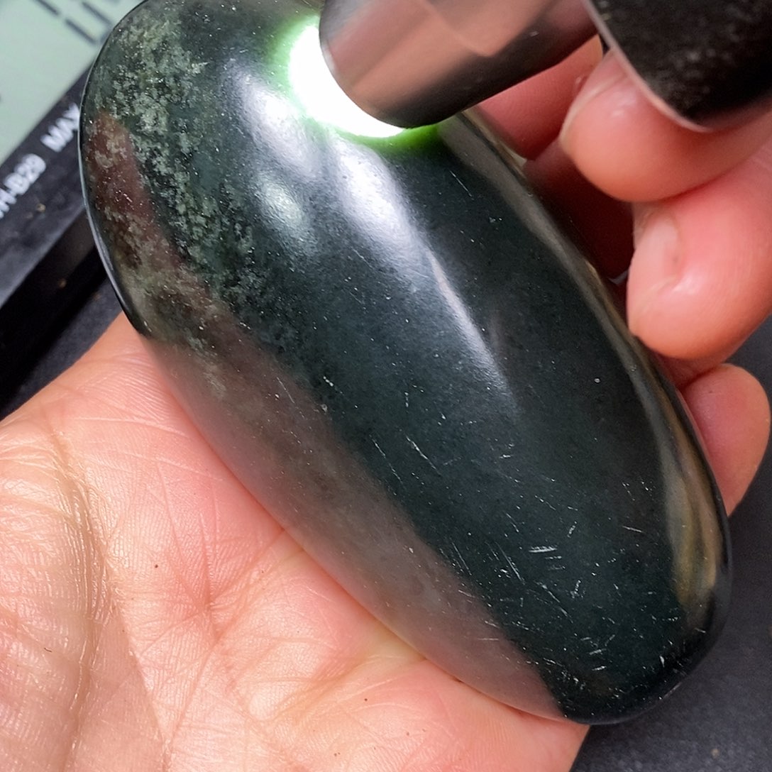 和田玉未镶嵌珠宝奇石