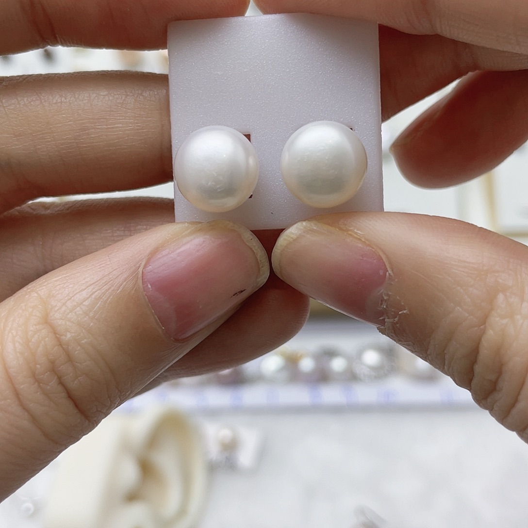 初***醒淡水珍珠银S925镶嵌耳饰