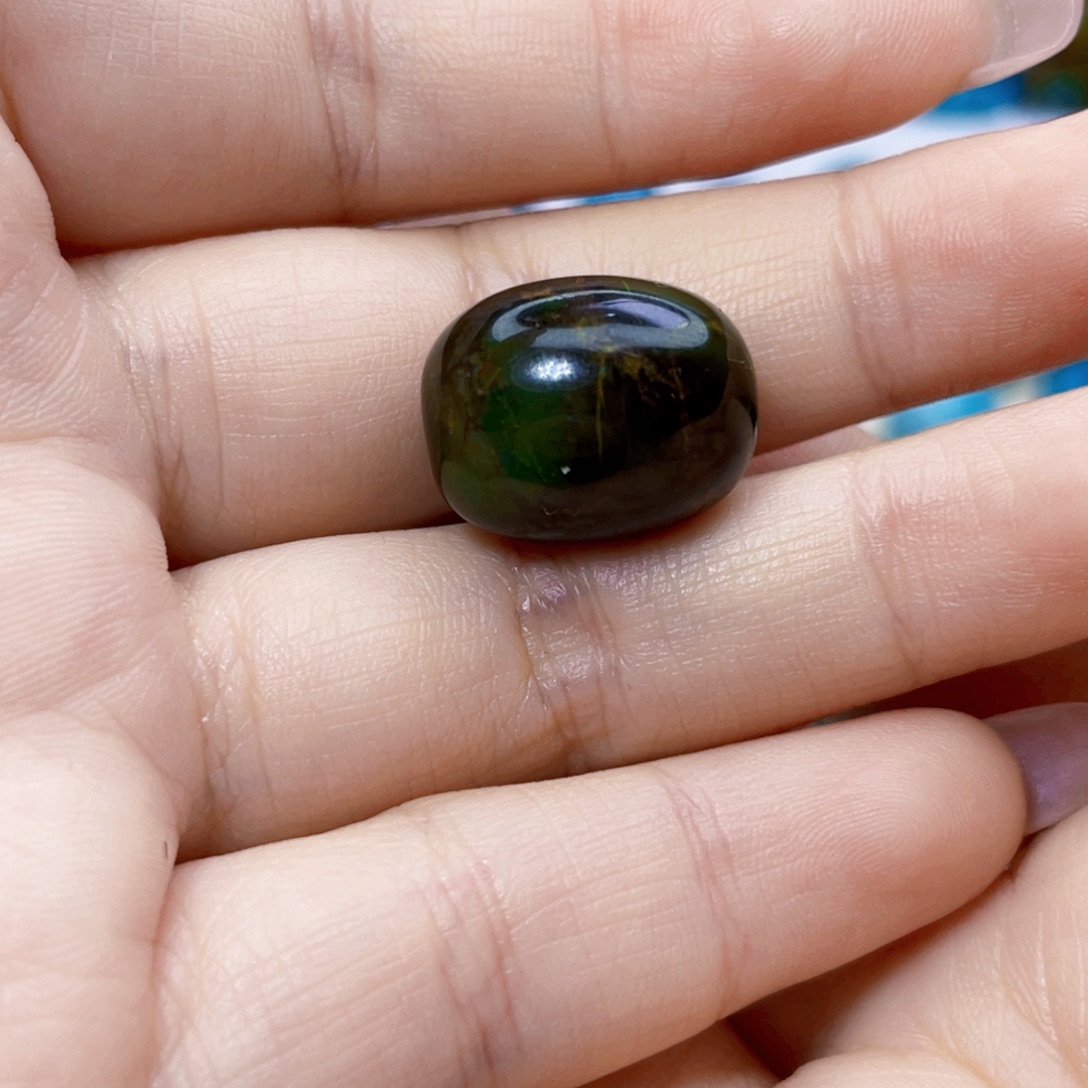 绿松石未镶嵌饰品