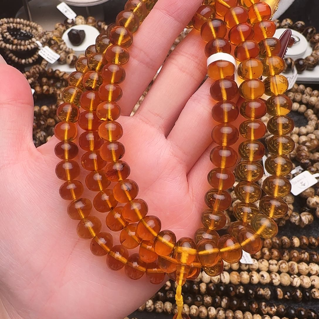琥珀未镶嵌手链抚顺琥珀