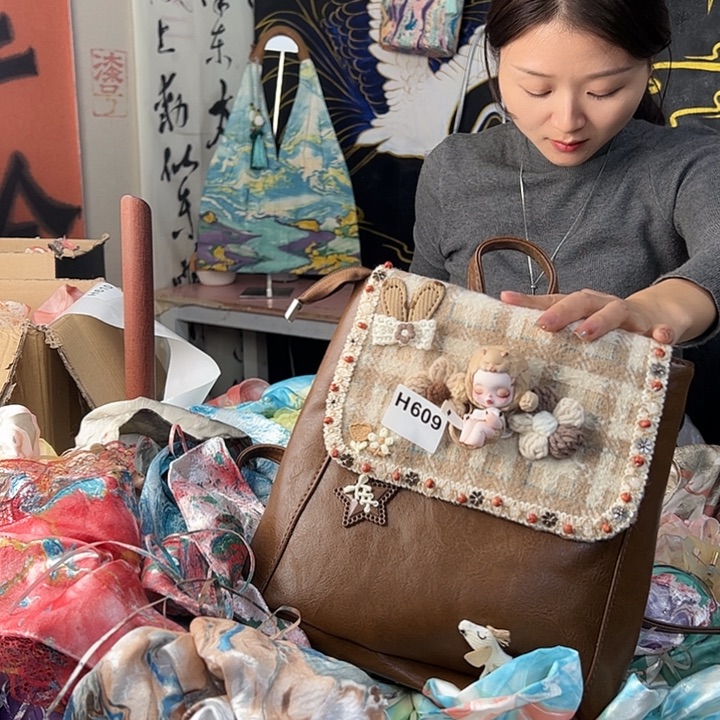 焰***禾609娃包手作不退不换