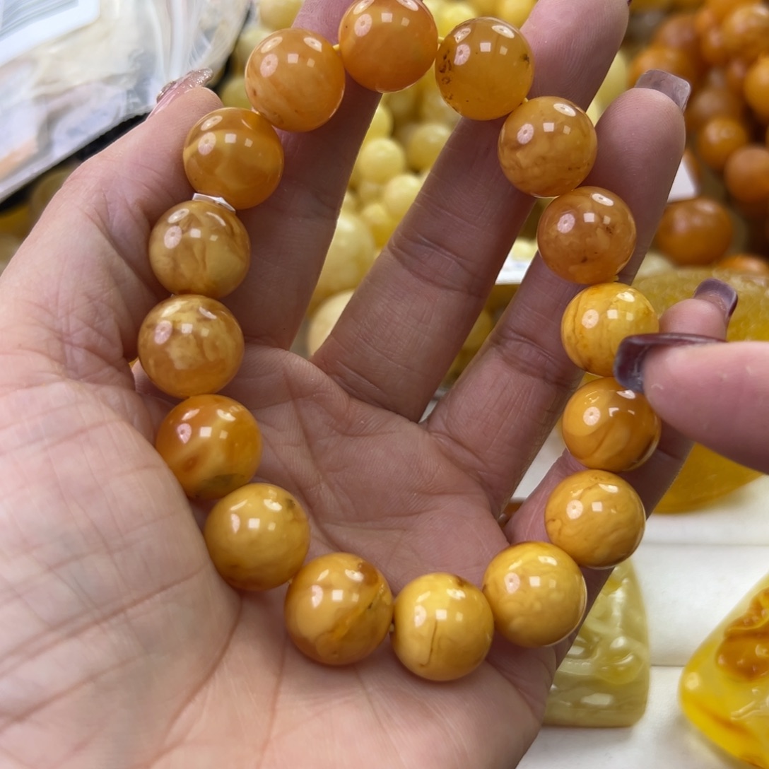 琥珀珠宝奇石未镶嵌